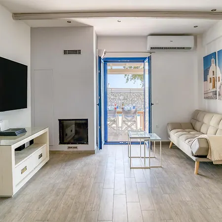 Daire Paradisia Private Swimming Pool And Jacuzzi Sarakíniko