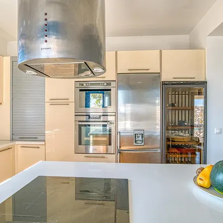 Paradisia Private Swimming Pool And Jacuzzi Apartamento *